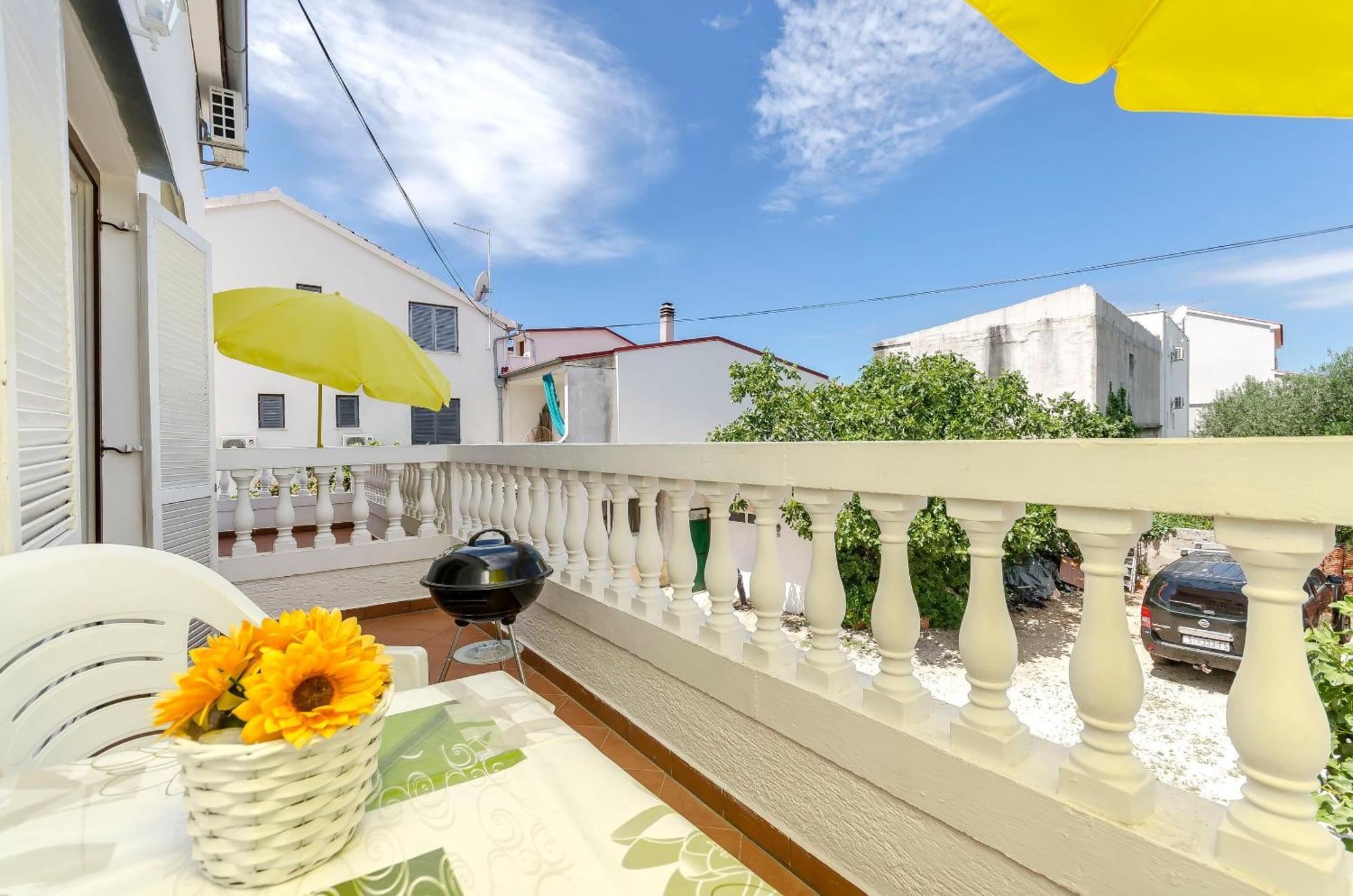 Apartment And Rooms Artina Vodice Luaran gambar