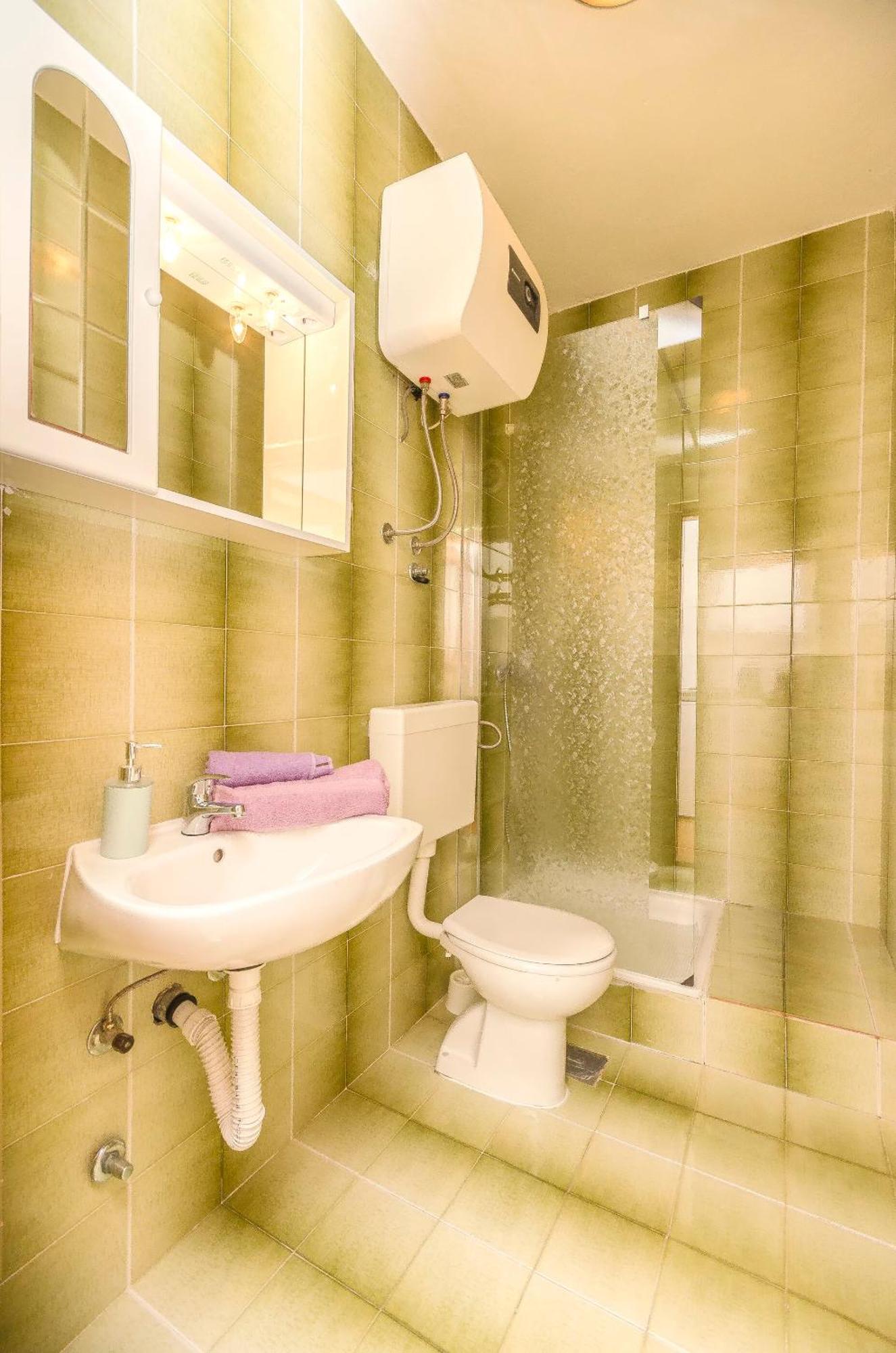 Apartment And Rooms Artina Vodice Luaran gambar