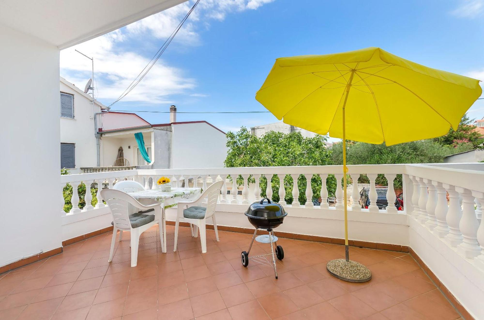 Apartment And Rooms Artina Vodice Luaran gambar