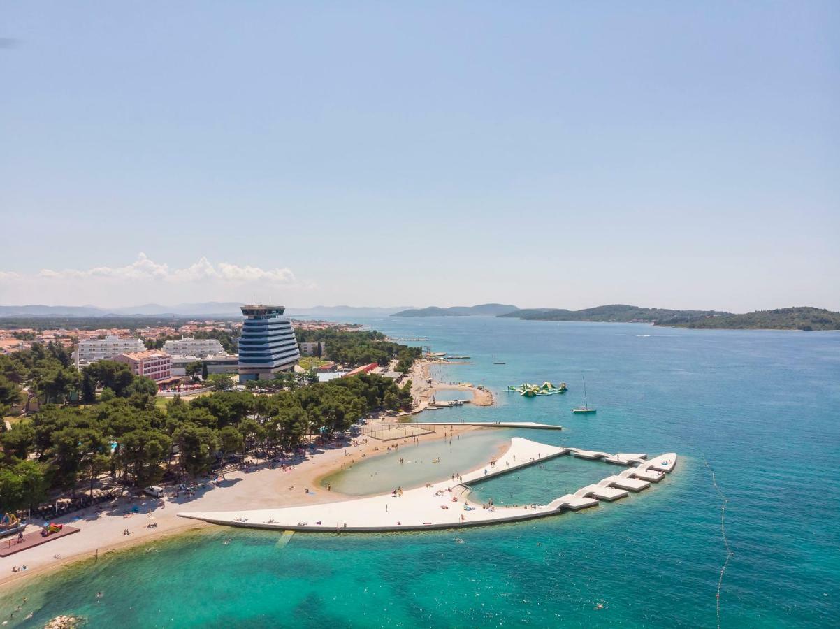 Apartment And Rooms Artina Vodice Luaran gambar