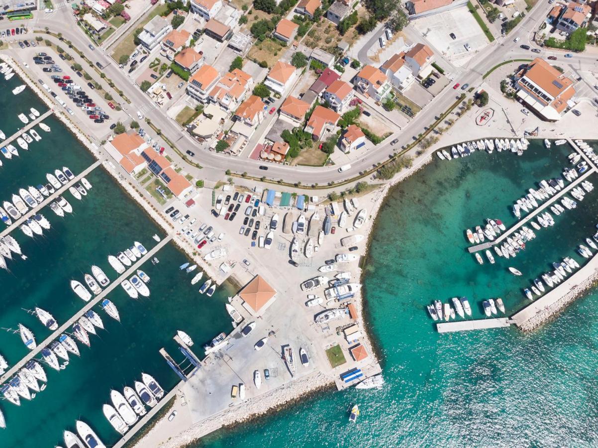 Apartment And Rooms Artina Vodice Luaran gambar